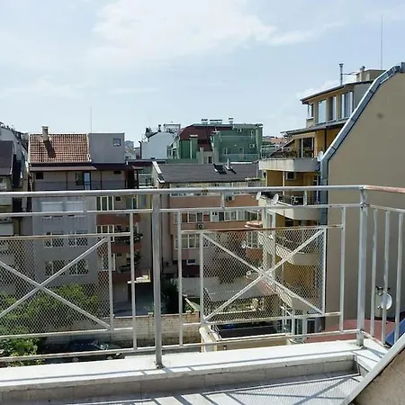Quiet & Private 1bdr Apt In Levski + Parking Apartment Warna