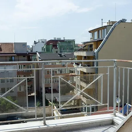 Quiet & Private 1bdr Apt In Levski + Parking Apartment