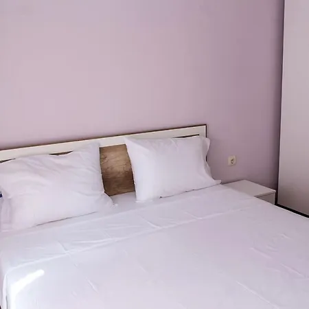 Quiet & Private 1bdr Apt In Levski + Parking