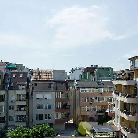 Quiet & Private 1bdr Apt In Levski + Parking Διαμέρισμα Βάρνα